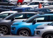 UK Drivers Eye £700 Car Cash Boost