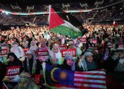 Thousands Gather at Axiata Arena in Solidarity with Gaza