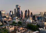 Footsie and Gold Hit New Peaks as Investors Ignore BoE Warning